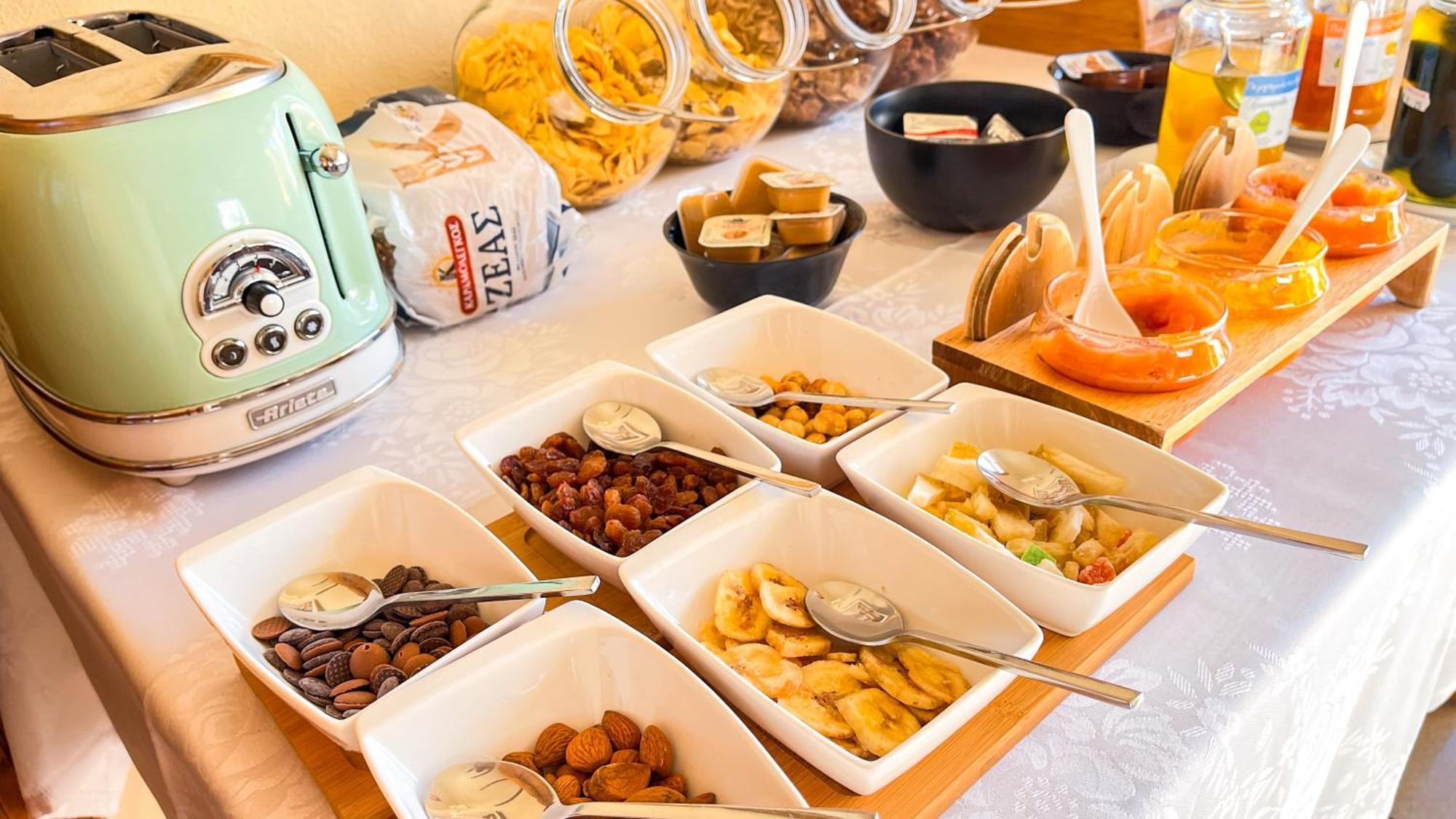 Philoxenia Hotel Prínos Eksteriør billede